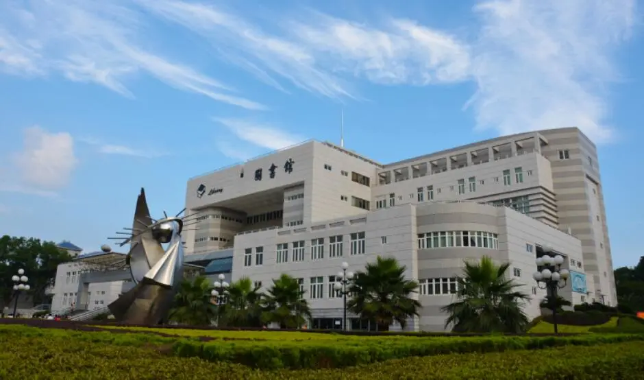 广西师范大学分数线（一志愿爆满的广西师大学科教学）