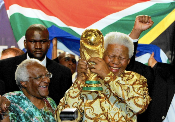 南非世界杯曼德拉(不忘初心，曼德拉终于实现了理想，但南非真的变好了么？)