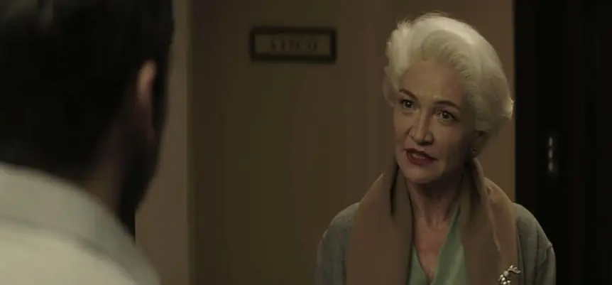 极度烧脑，一波三折的高分悬疑电影《看不见的客人》