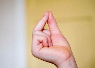 响指怎么打（快速了解怎么样打响响指的方法）