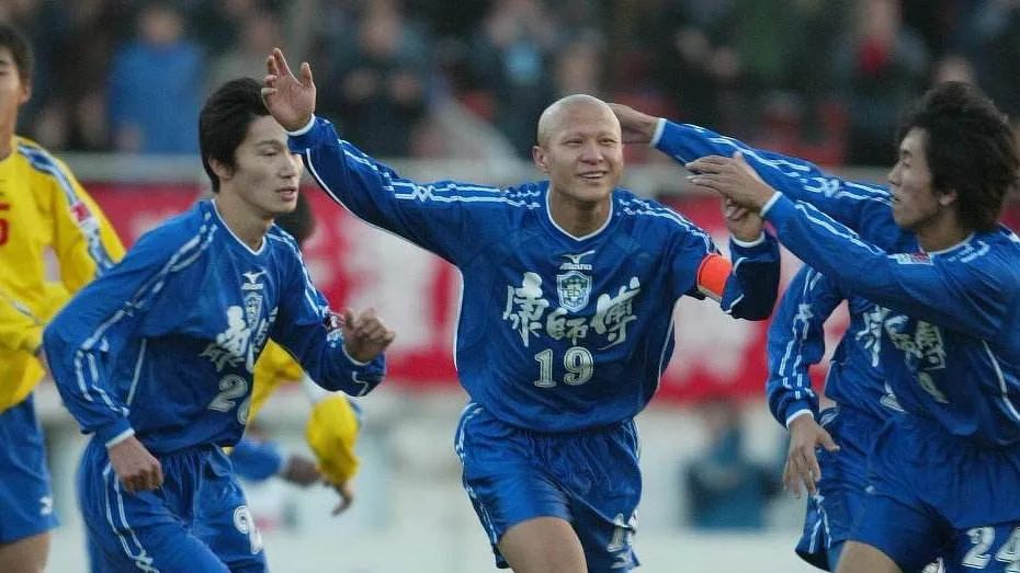 天津足球运动员田玉来(泰达购买天海球员?