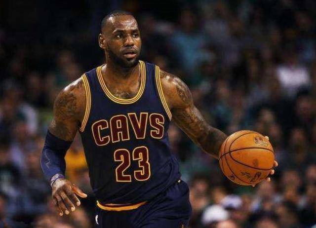 為什么nba比賽變早了（詹姆斯炮轟NBA開賽早？對比足球運動員NBA球員非常幸福）