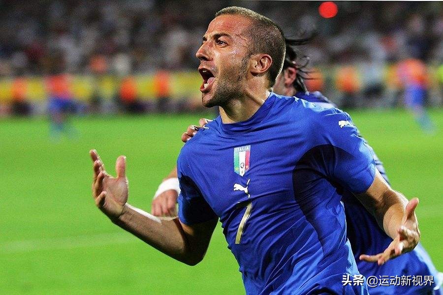 意大利对澳大利亚阵容(06年世界杯意大利阵容，有谁还记得吗？这一届意大利真是人才济济)