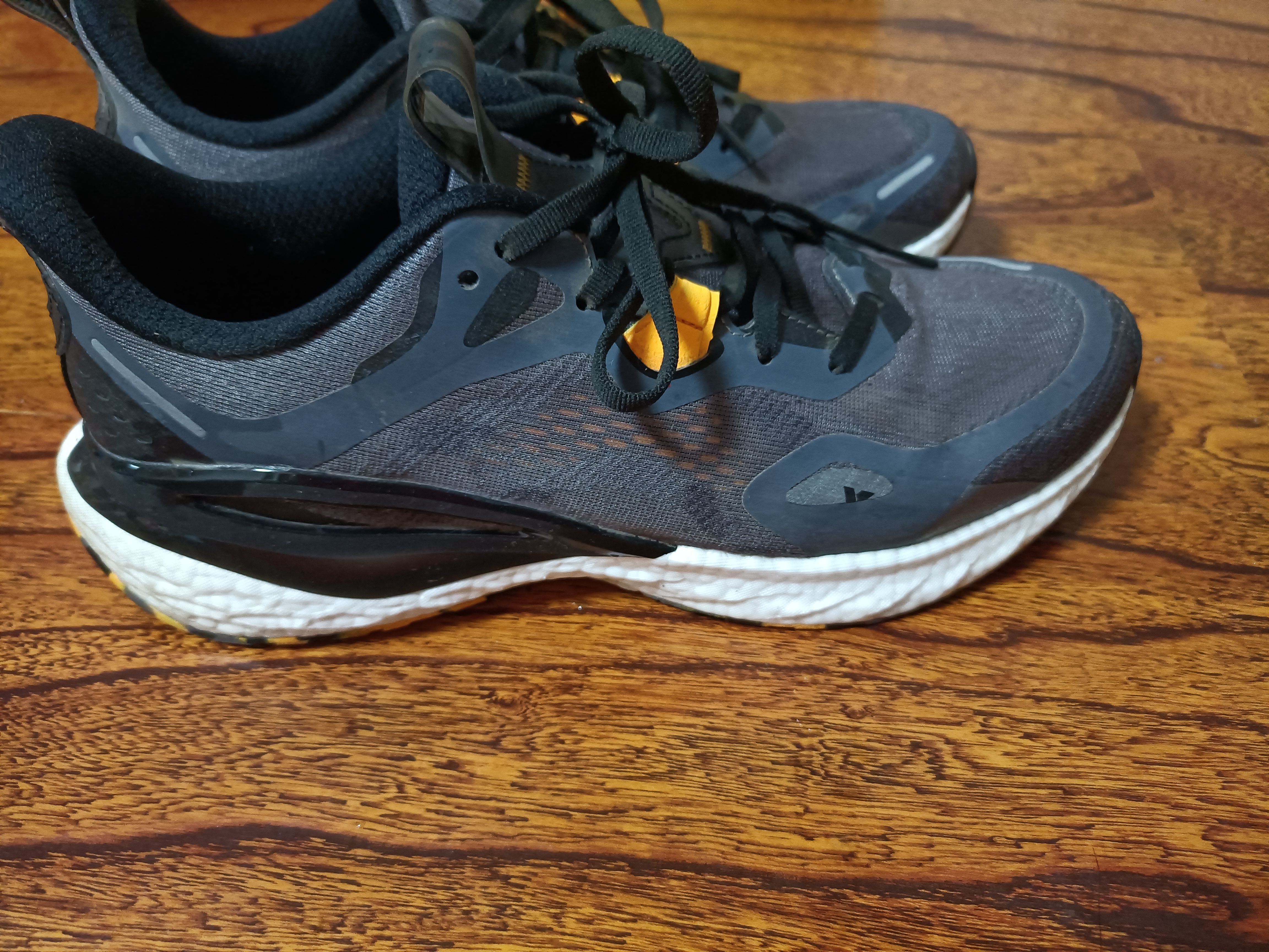 双十一国产跑鞋买什么，500元内不同场景下15款好货推荐