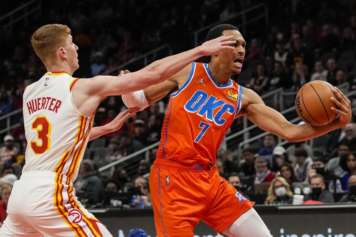 老鹰113-101轻取雷霆（特雷杨30分，主场12分大胜雷霆！6连败后迎来5连胜，老鹰重回正轨）