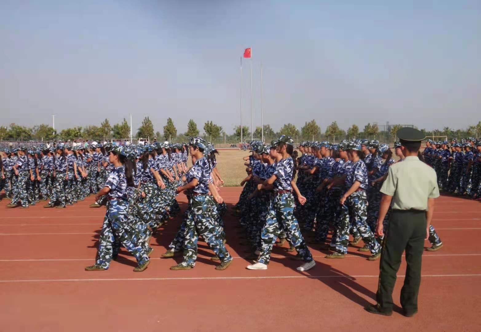 真的需要给大一新生买电脑么？看完老学长的建议，家长再做决定