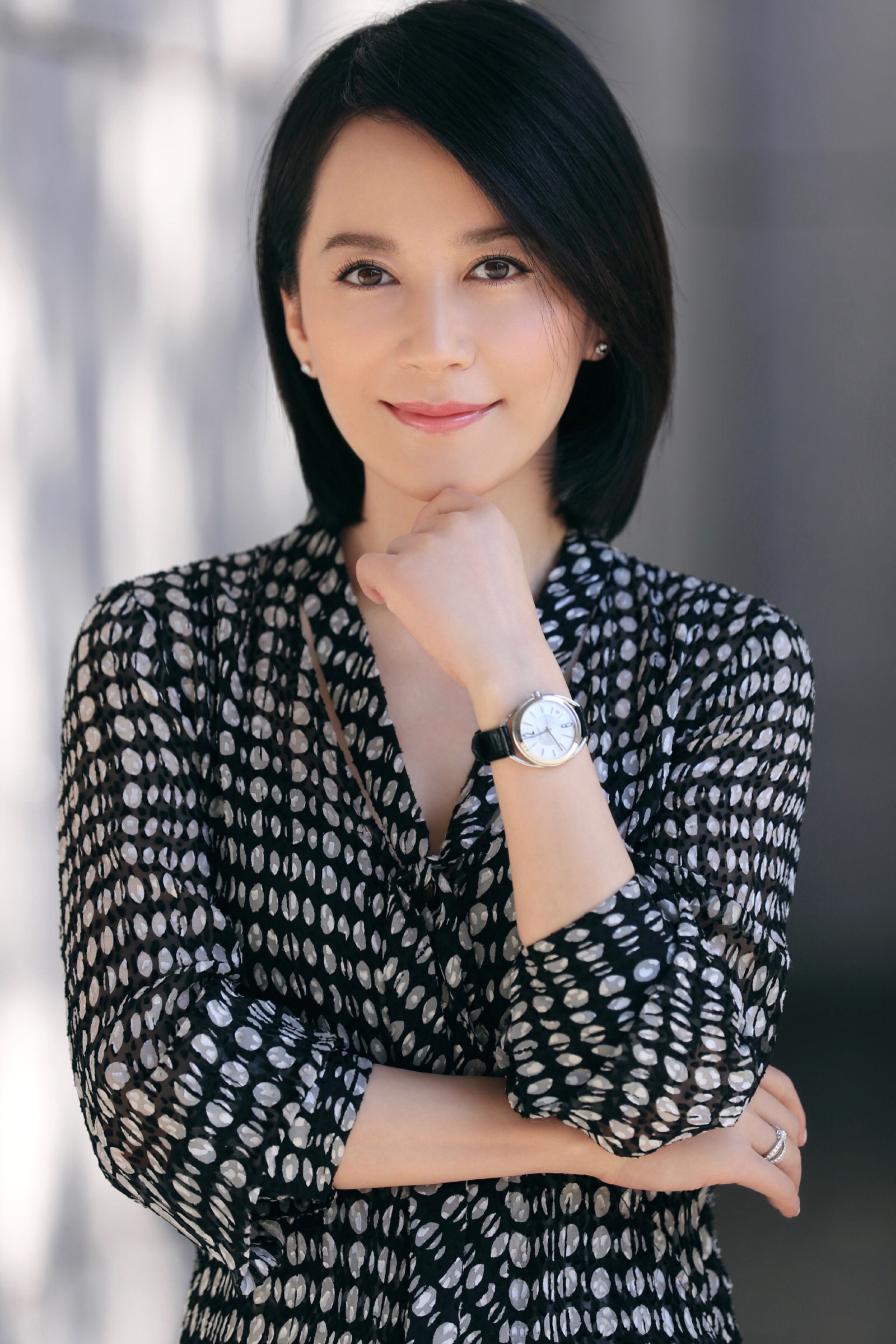 貌美如花却至今未婚的10位内地大龄女星，各有各的苦衷