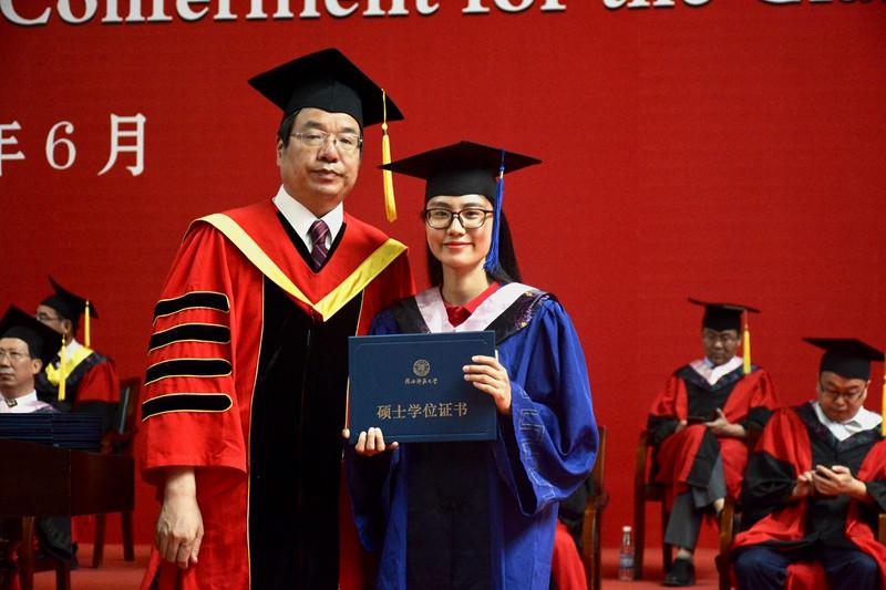 大学新生第一次“自我介绍”，你可以这样说，能收获异性很多好感