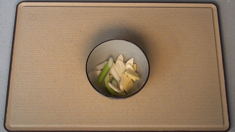 菠菜粉条的做法（教你做菠菜炒粉条地道家常做法）