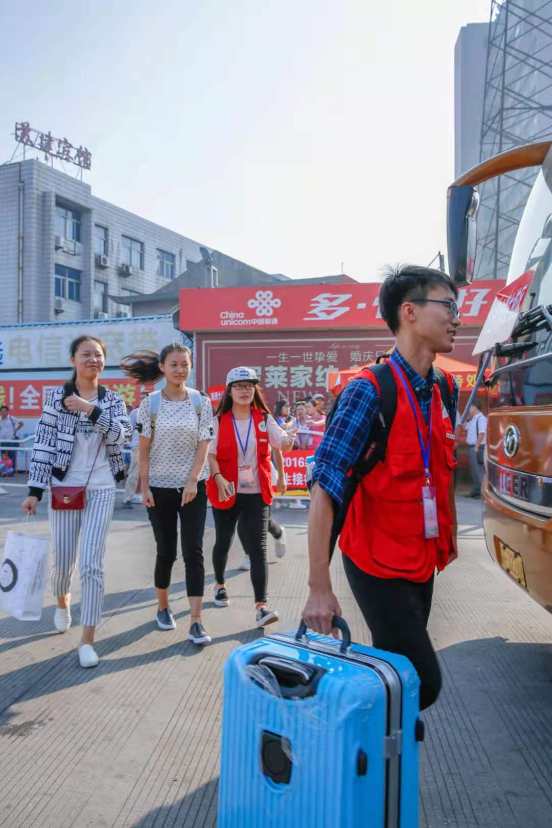 真的需要给大一新生买电脑么？看完老学长的建议，家长再做决定