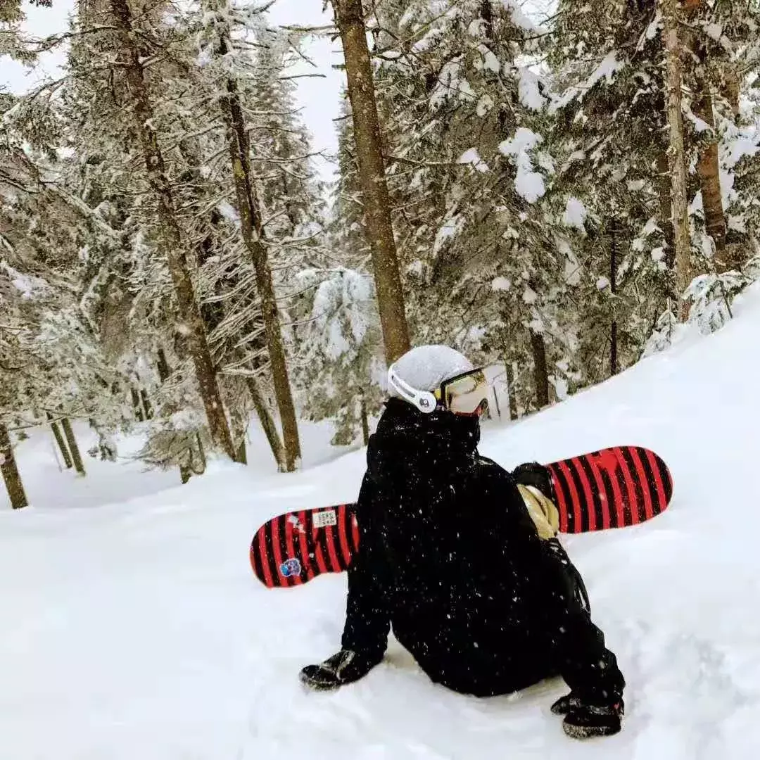 单板世界杯蓝山站(在西安爱上滑雪，爱到女朋友跑了也要滑)