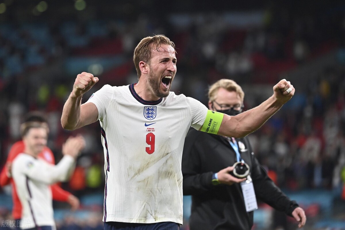 世界足球明星50名英文名（新赛季球迷必看II：21-22赛季百大知名球星绰号一览）