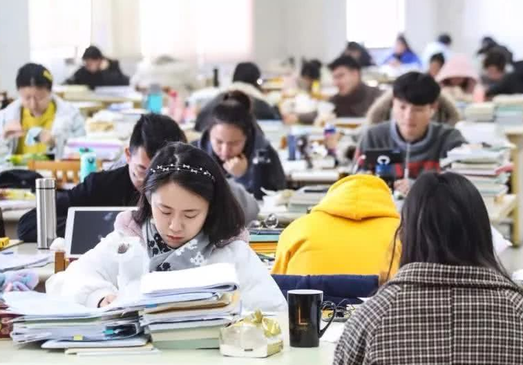 大学不交学费的后果（有种读研难叫）