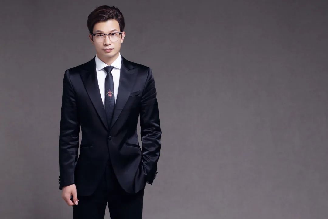 站在业绩提升的跳板上，发型师如何进行数字化转型？