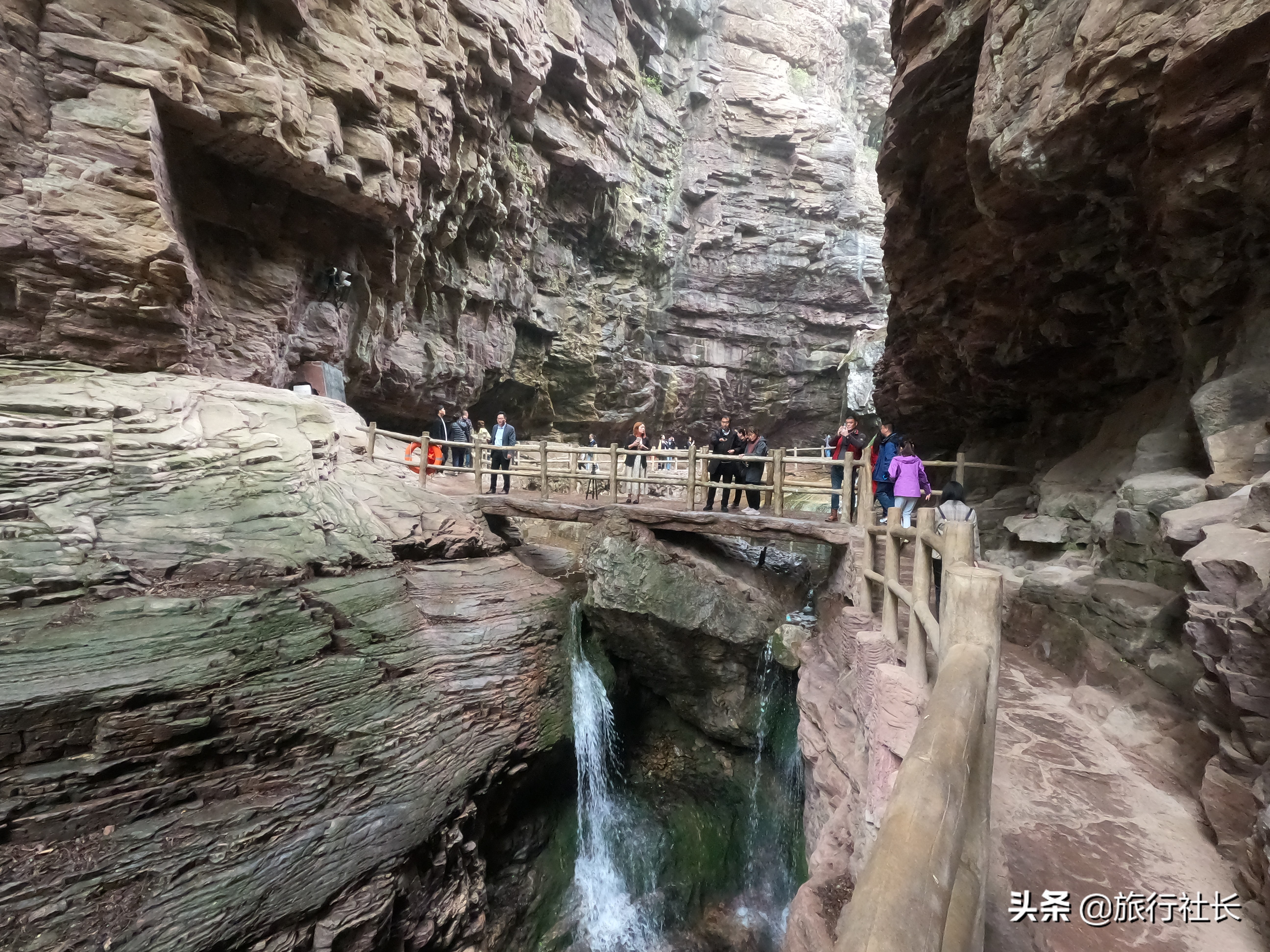 河南太行山中的原始景区，风景美丽游客少，为何本地人很少去？