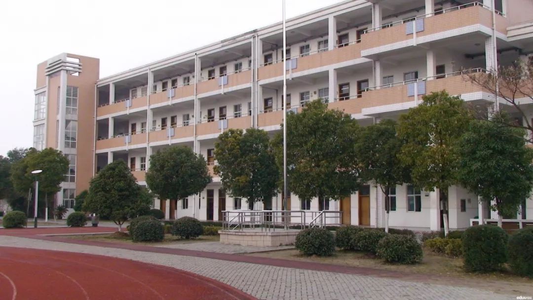 100%摇号后,民办凉了?无锡这些直升学校火了!