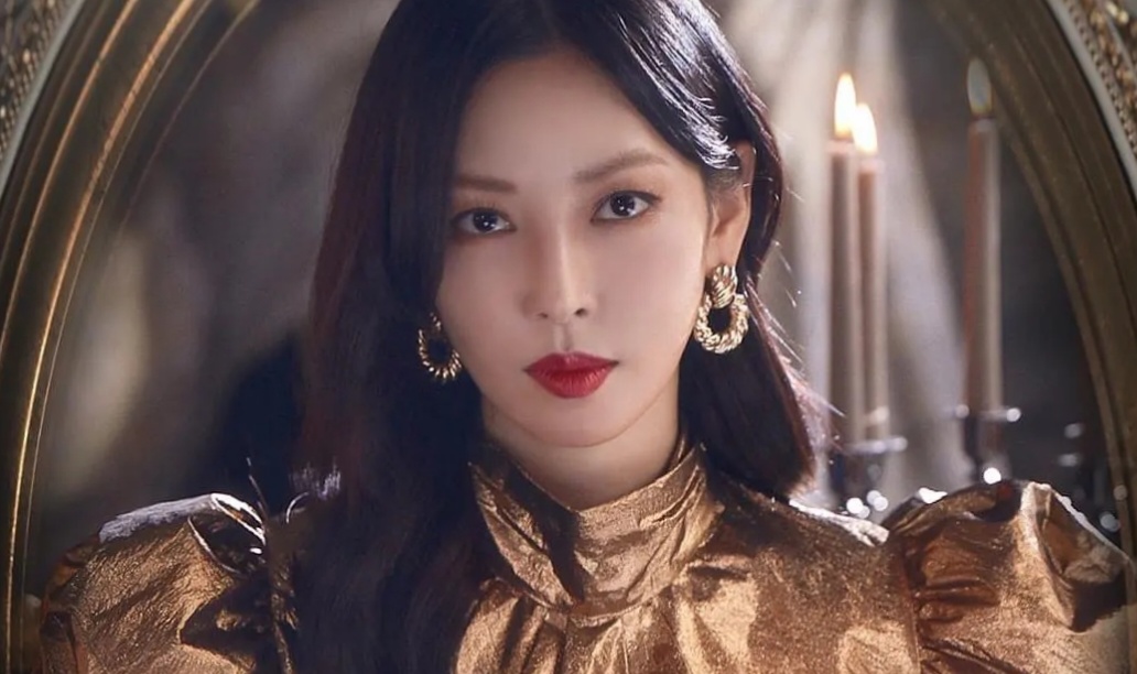 美女家教电影韩国(《顶楼》真敢拍,韩国上流社会全员恶人,金素妍的坏