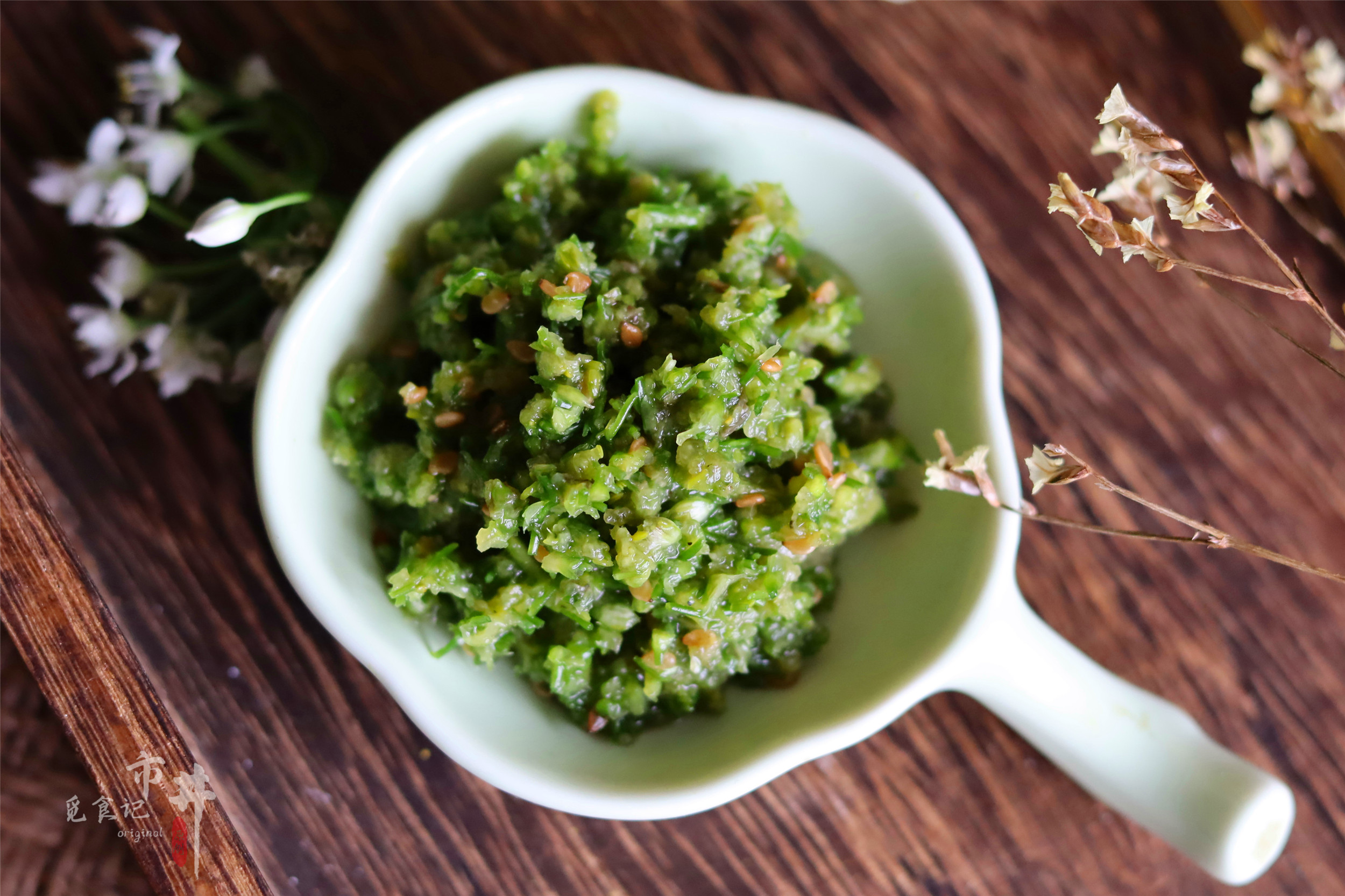 韭菜花酱的做法「如何做韭菜花酱」-亲亲自媒体