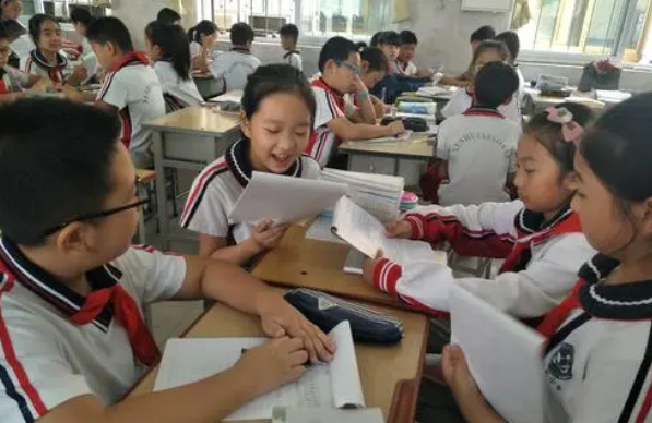 小学生作文《爷爷》，没有为凑字数而写，26个字的文章让人感动