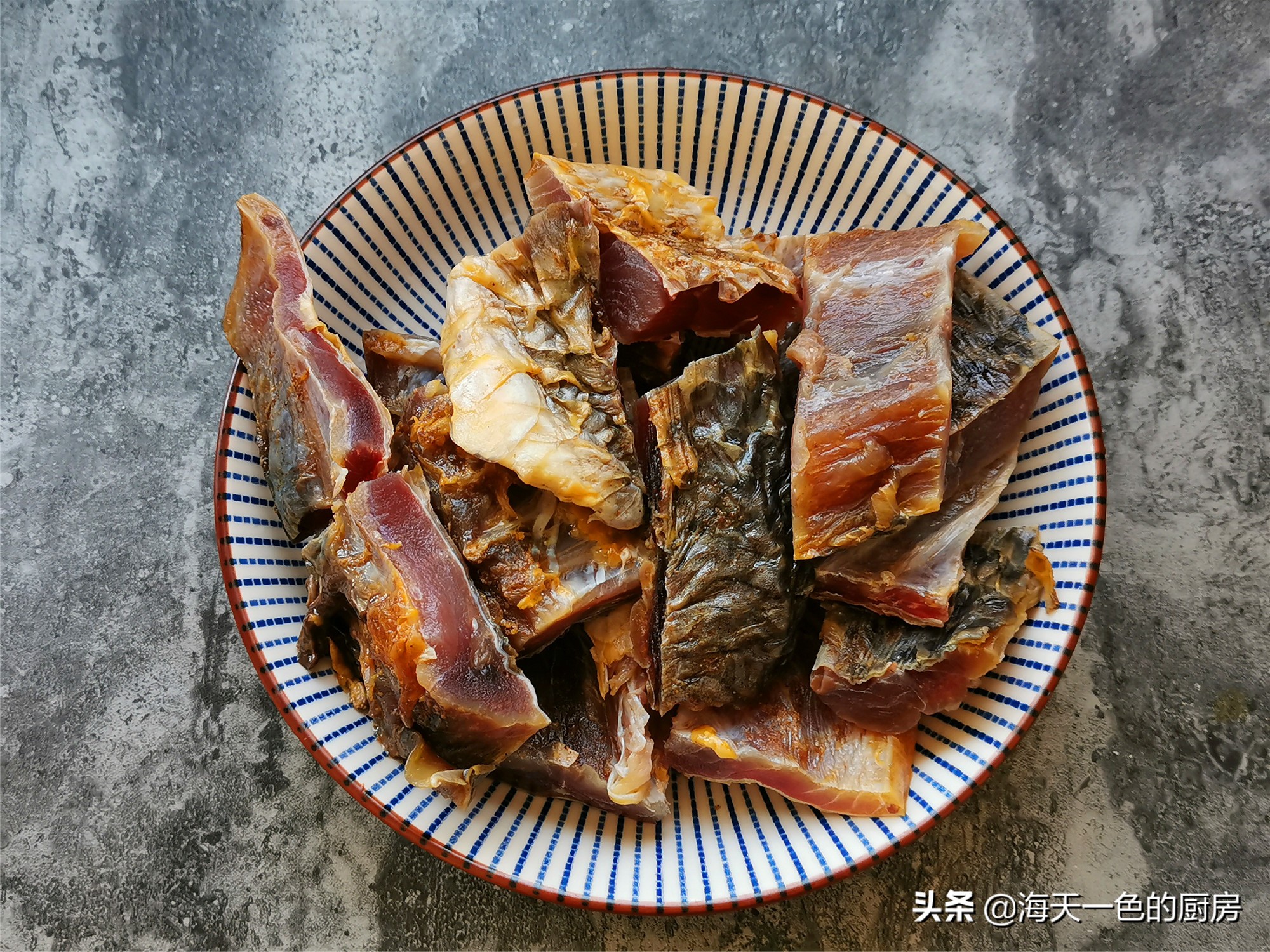 腌过的干鱼的做法大全（腌制干鱼美食烹饪教程）