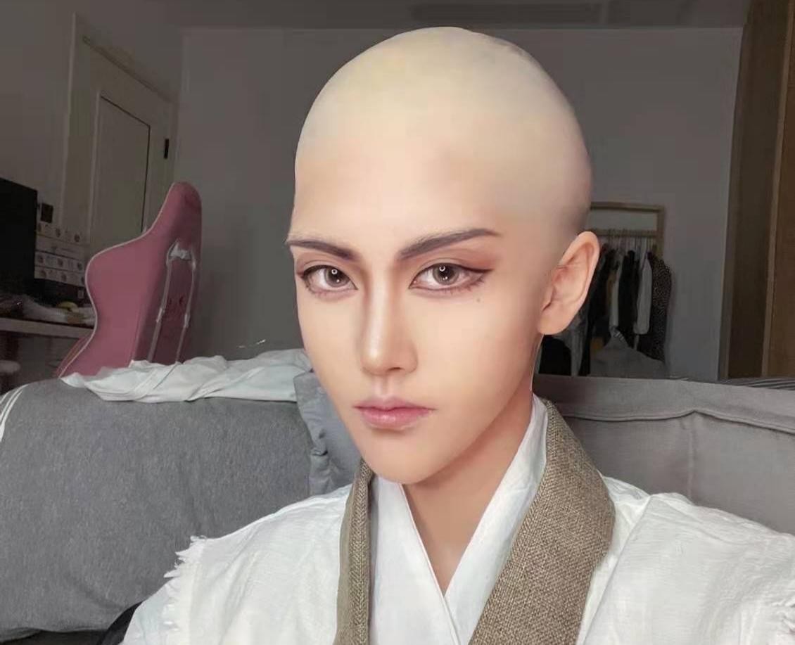 为了能拍一套好看的COSPLAY作品，谢安然有多拼？-哪边嗨
