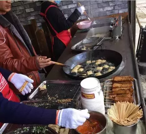 盛世嚼味臭豆腐（长沙最正宗的8家臭豆腐店）