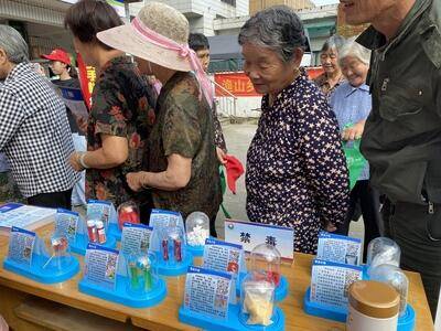 变脸吸毒后软件.模拟吸毒照片生成器.变脸吸毒后软件.模拟禁毒