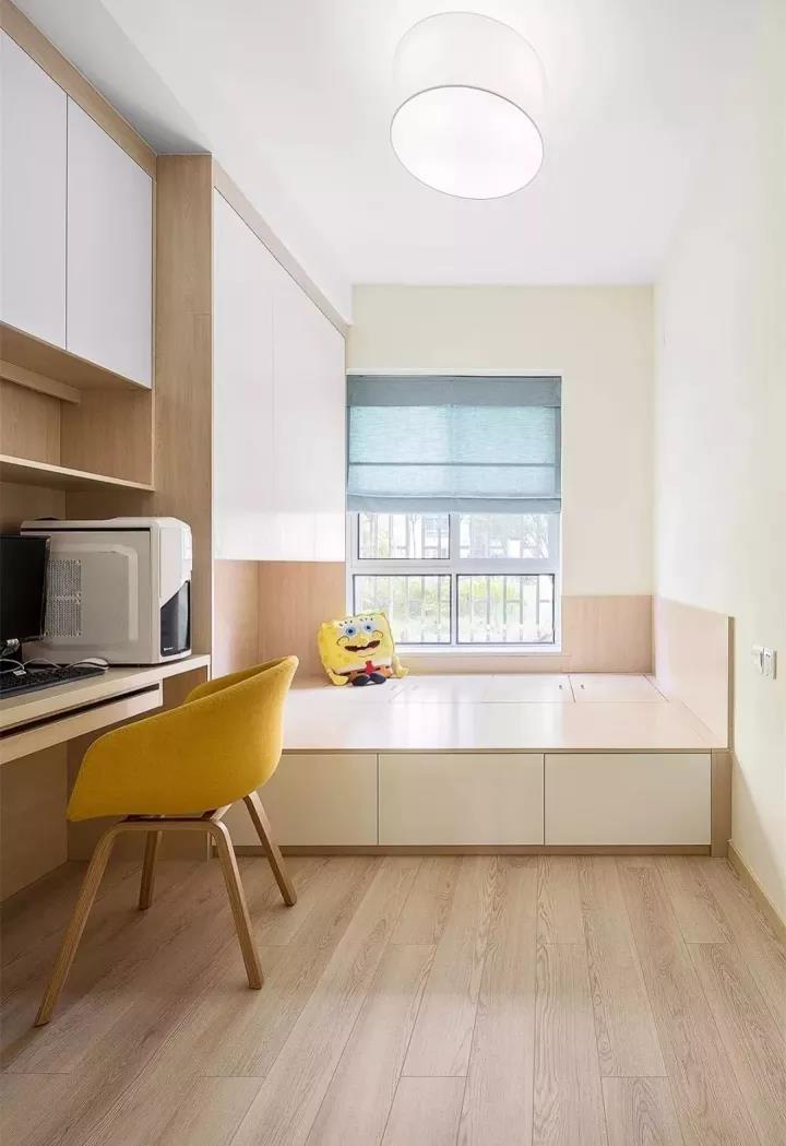 小卧室太小很头疼?试试这3种榻榻米设计方案,很实用