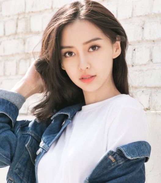 绑架美女封嘴憋尿吸奶的故事有哪些 _飞翔号