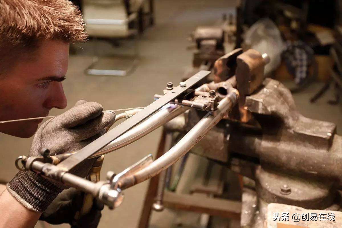 从“挑战清北”的山东蓝翔技校看，中国制造业需要向德国学习什么