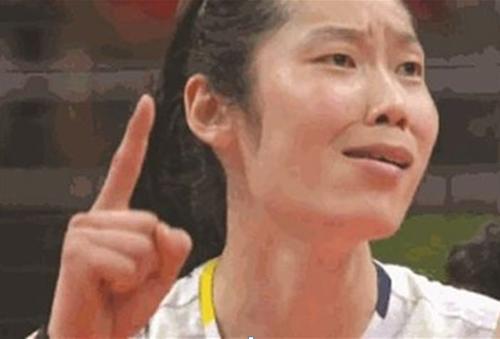 2016中国女排比赛视频回放(里约经典战役之两战荷兰，中国女排朱婷王之蔑视霸气击溃对手)
