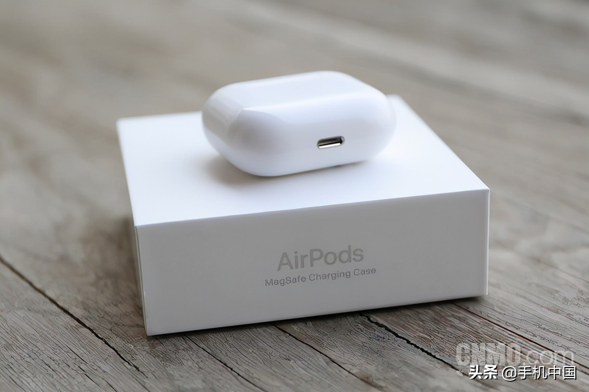 airpods(AirPods 3评测：这是一款佩戴体验更舒适的AirPods)