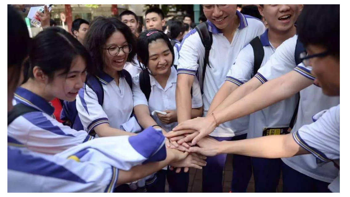 新高考模式下，辽宁文理本科录取分数线相差120分，文科生太难了