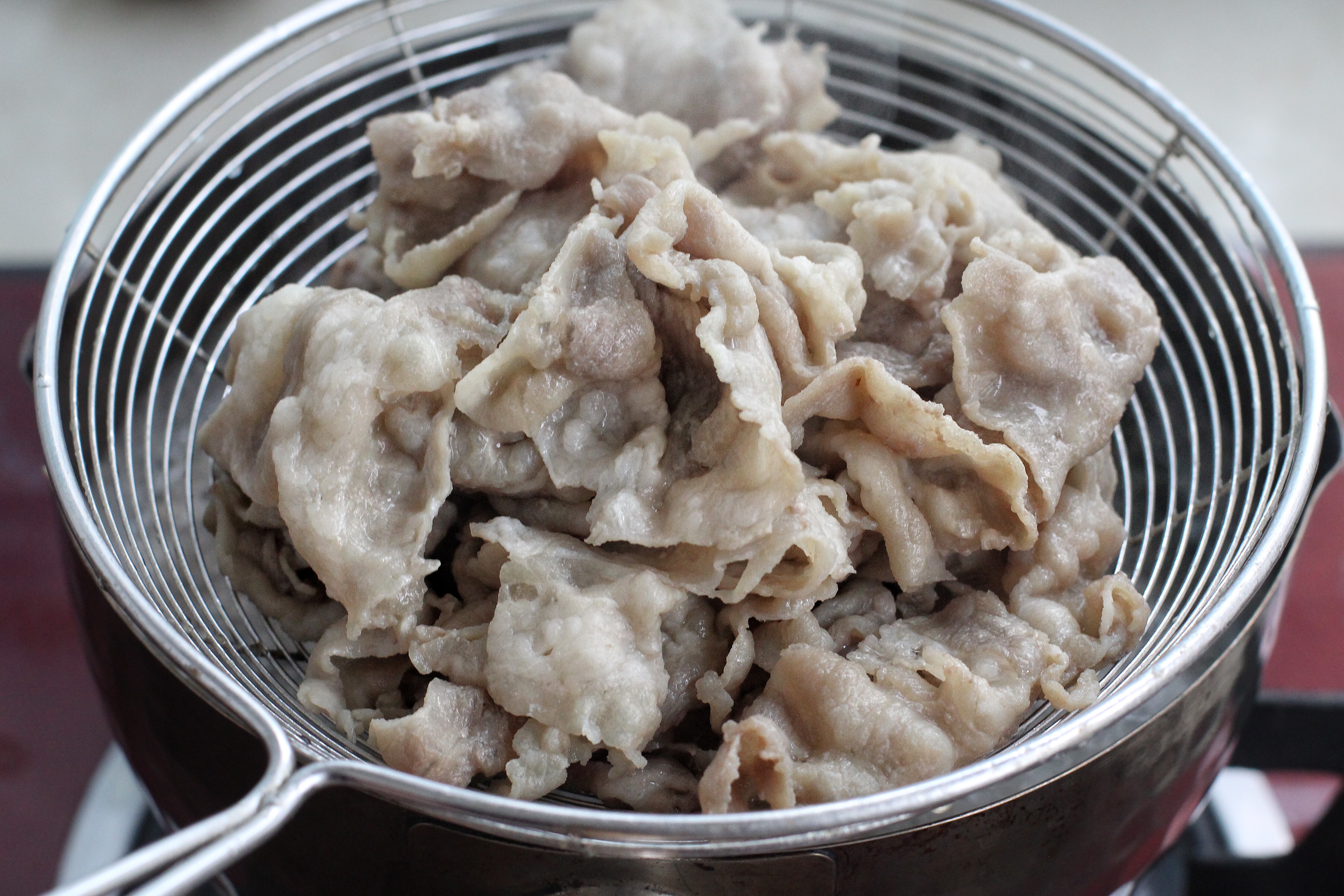 自制吉野家牛肉饭，外面一碗的价钱够全家吃，做法简单，一看就会