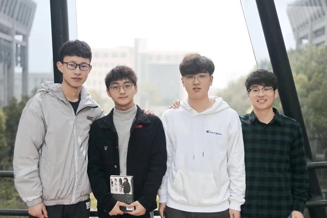 湖南又现“神仙宿舍”，有颜有才华，全员保研985，狂揽奖学金！