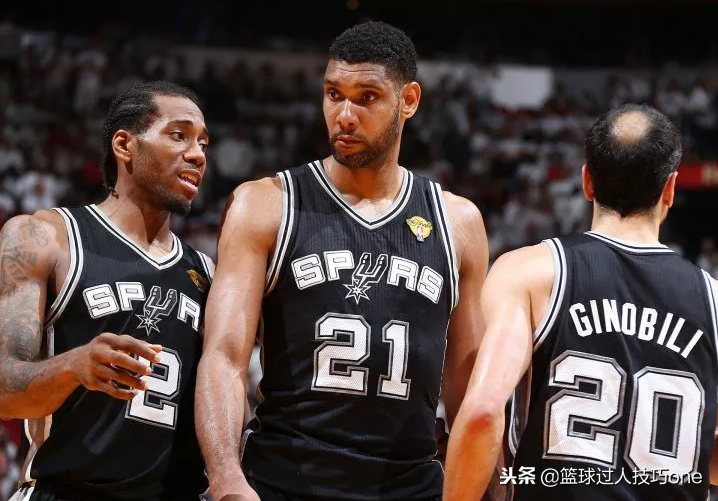 nba有哪些衣服(美球迷评NBA历史30大最美球衣：湖人3件上榜，乔丹公牛球衣最经典)