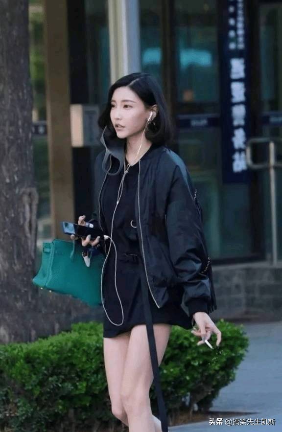 「街拍」美女图片，你会选那个做你女朋友？