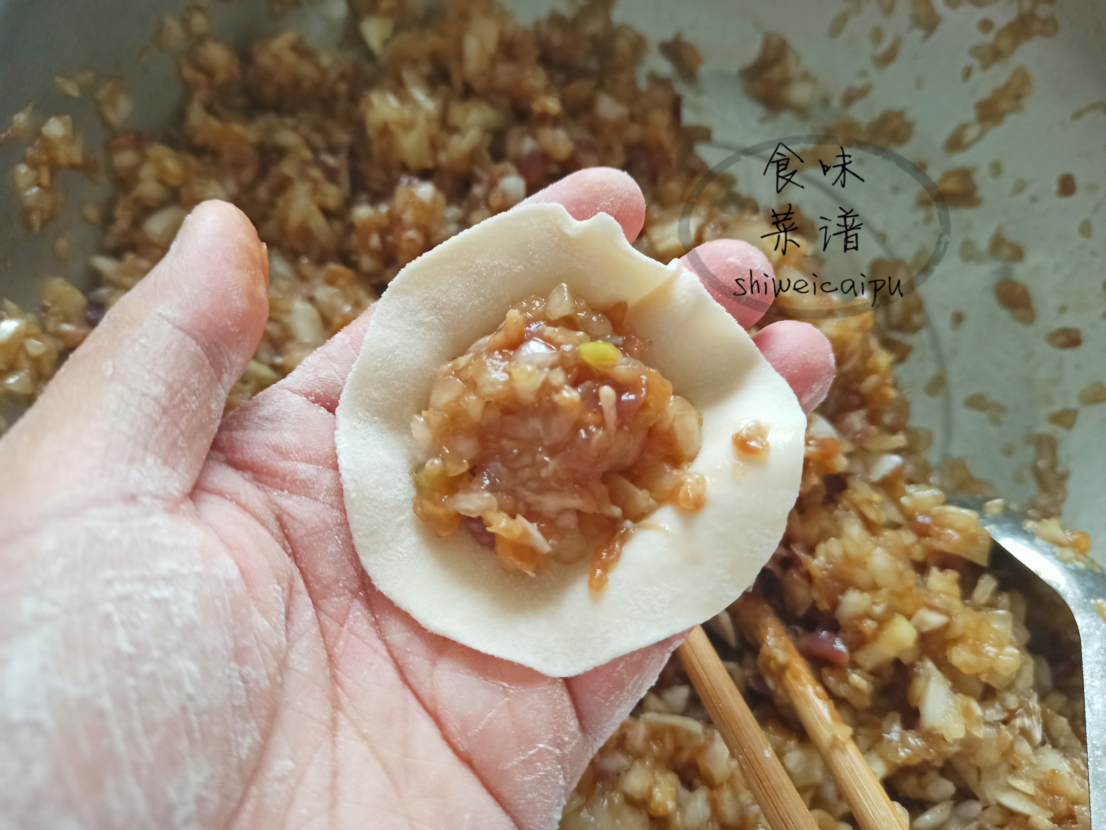洋葱的18种家常做法（教你做甜脆不辣美味的洋葱）