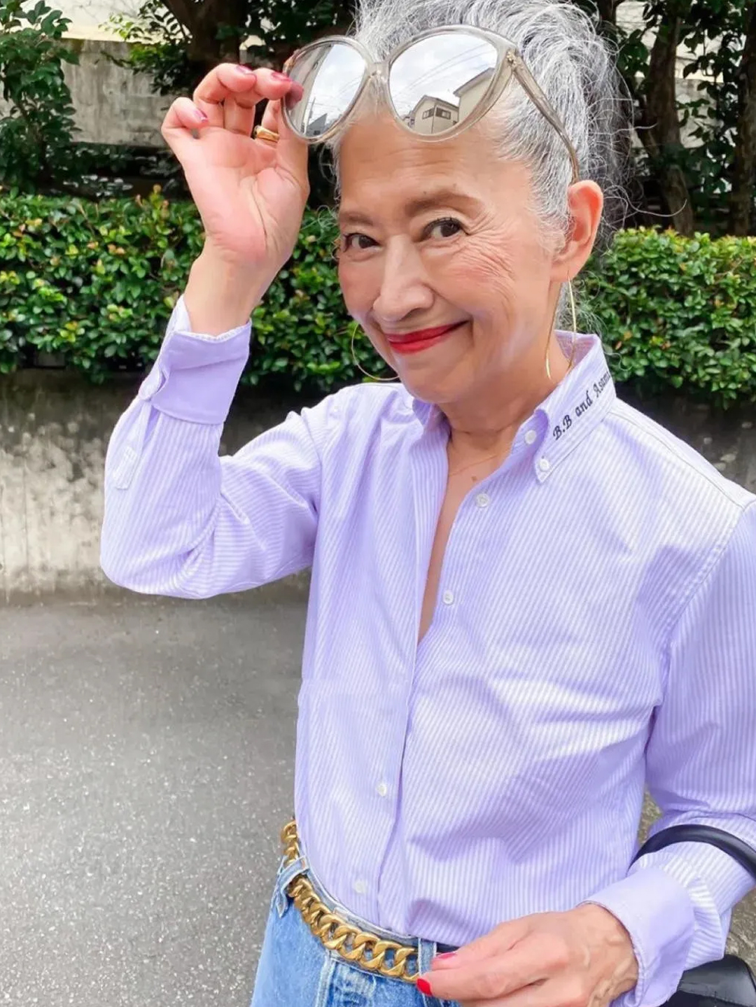 时尚与年龄无关,不信看日本71岁奶奶的穿衣打扮,优雅知性又气质