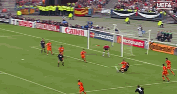 欧冠为什么没结束（「深度」西甲巅峰的1999／00赛季，皇马是如何欧冠再封王的？）