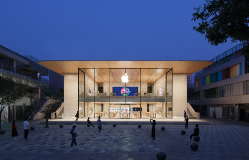 别说！在折腾Apple Store这事上，苹果真是开挂版的存在