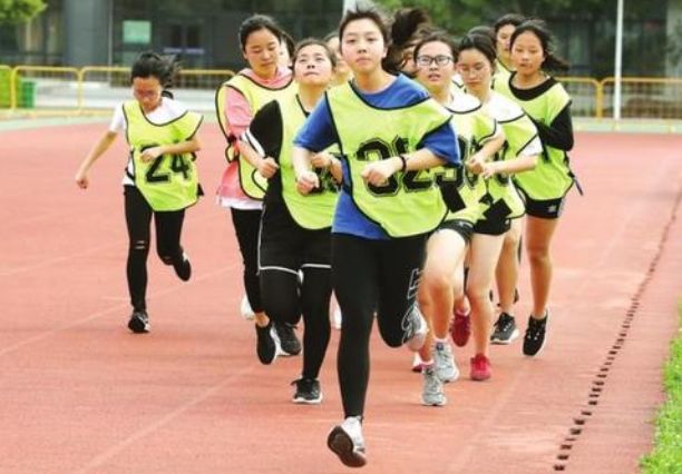 教育部通知，“理综”分值或将降低40分，学生和家长态度不一