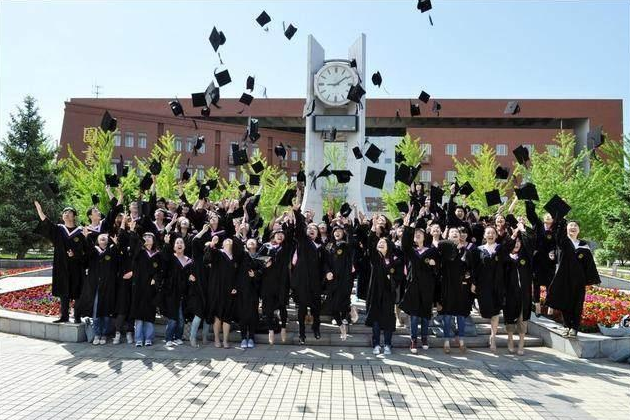 本科陆续二次补录，大量考生被这3所民办学校坑惨，学费都超3万