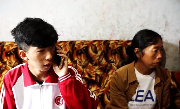 从凉山考入清华大学的“工地少年”，获奖5万，只想让爸妈轻松点