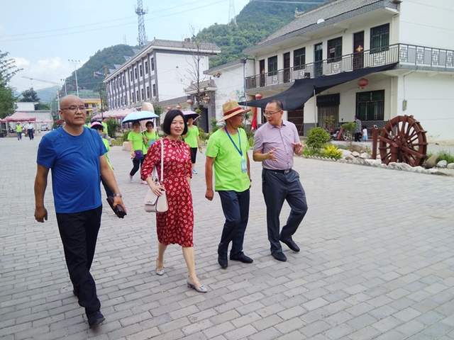 准80后大学副校长优秀，在高校耕耘20年，仍是讲师