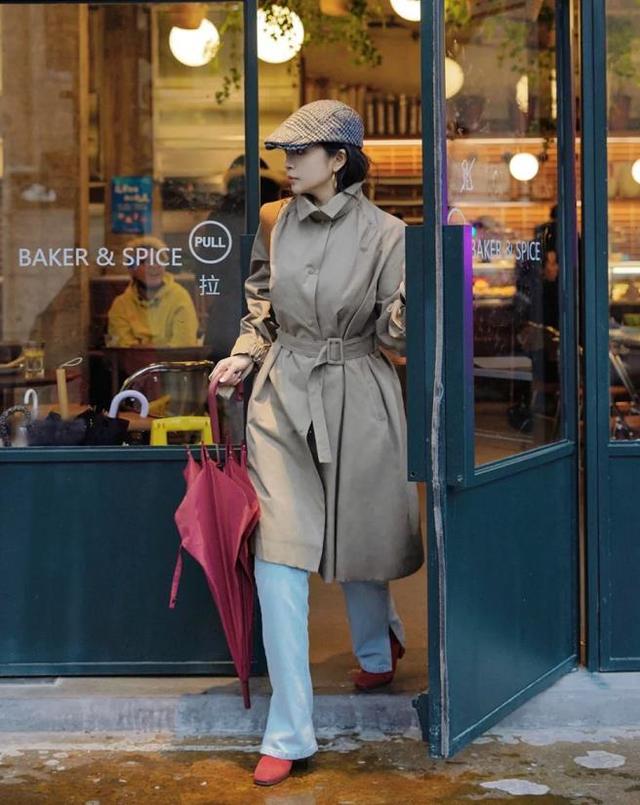 灰绿色衣服图片(三木带火了一种春天) - 赤虎壹号