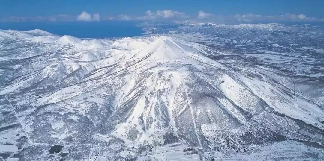 高市滑雪场门票多少(过年滑雪去！杭州周边滑雪场盘点，十大冰雪世界，最快0.5h到达)