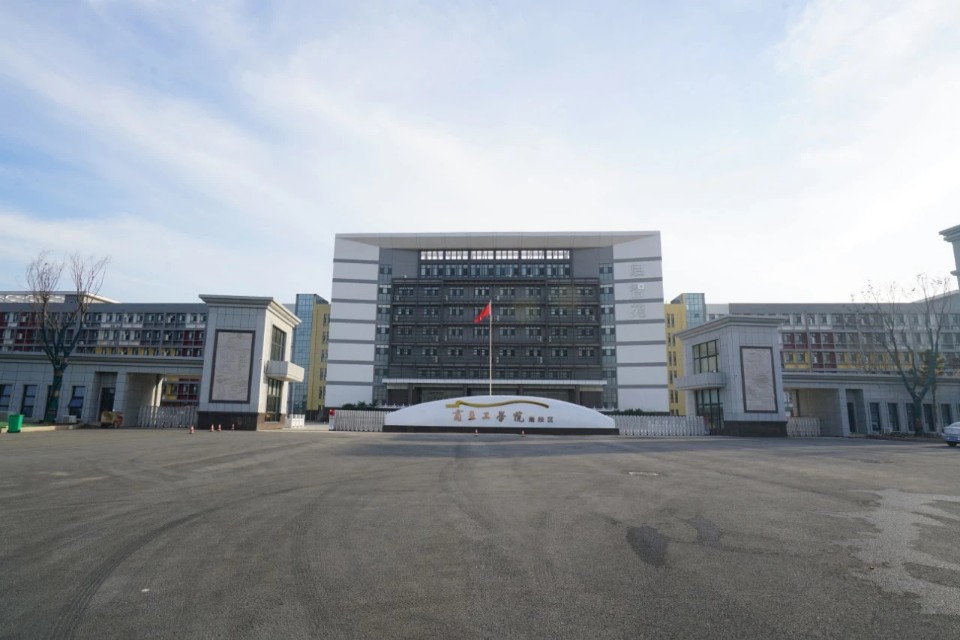 河南49所高校集合，有你喜欢的样子吗？