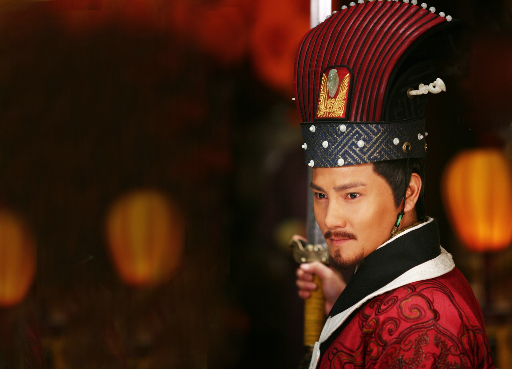 张孝祥冒着被杀头的危险奏请为岳飞平反，但为何又力主议和？