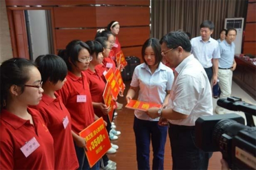 4大途径！贫困大学生上学没钱别发愁，这些渠道能帮你